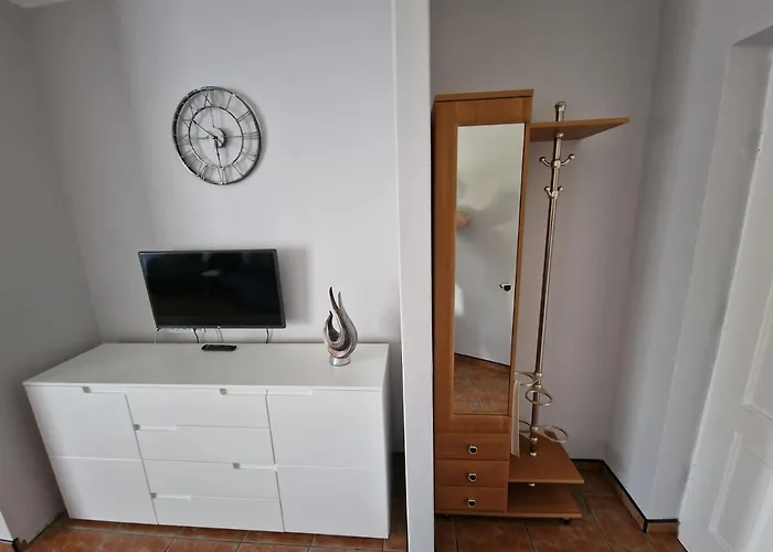 Hexagon Nr 13 * Grzybowo (West Pomeranian)